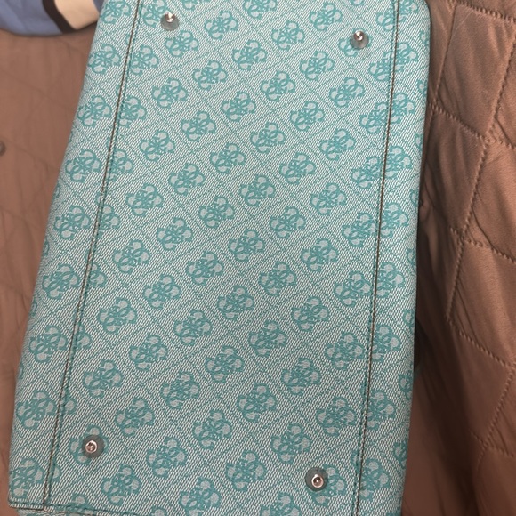 COPY - Guess Crossbody/handbag - Picture 5 of 7